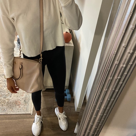 Tory Burch Frida Satchel and wallet - Picture 9 of 11